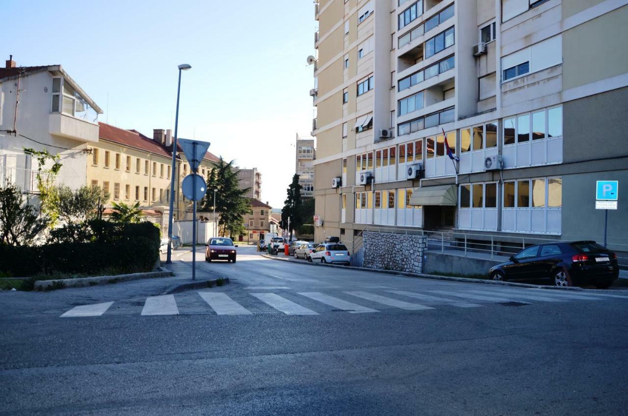 Apartment Tonka Шибеник Экстерьер фото